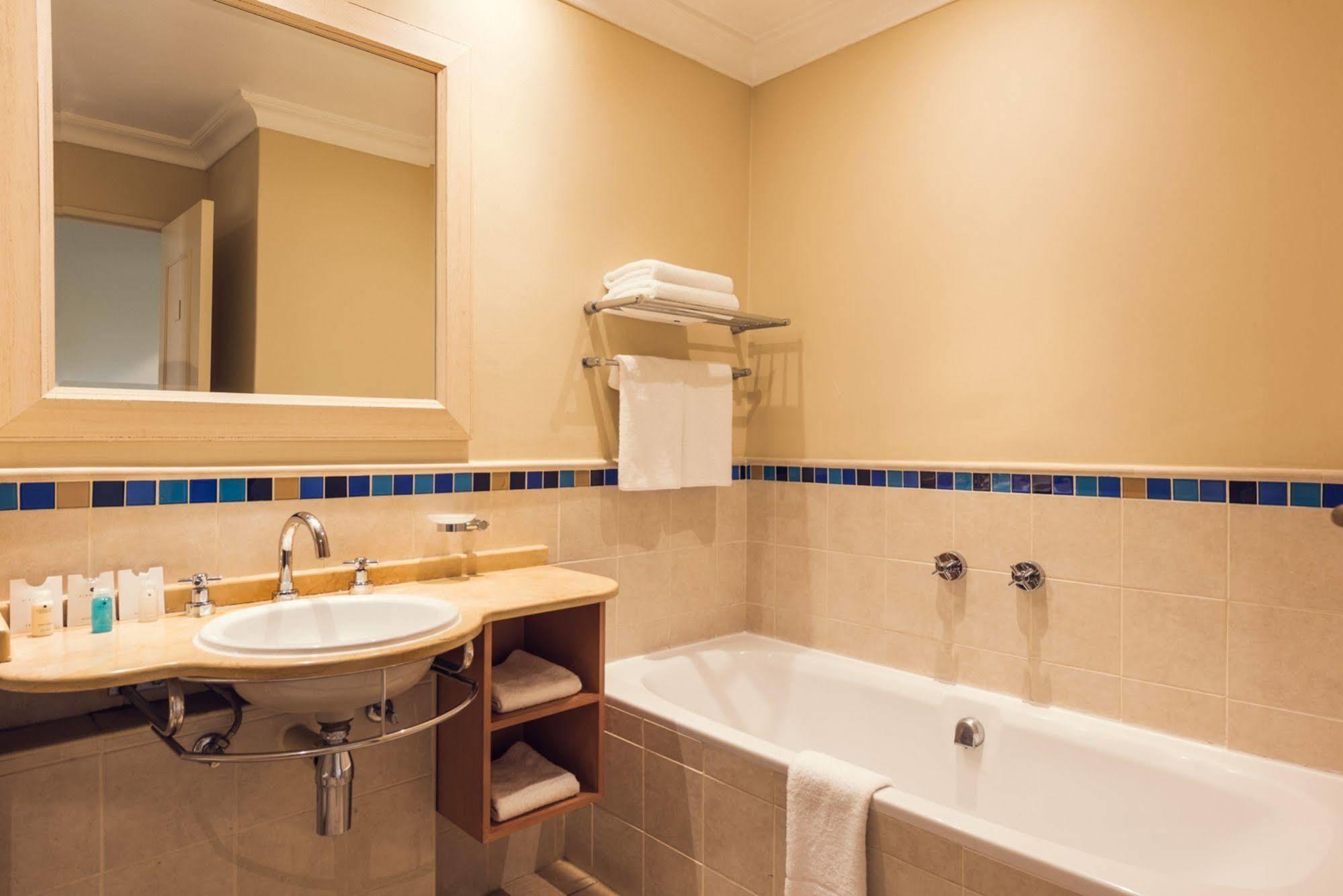 Sibaya Lodge Umhlanga Exterior photo